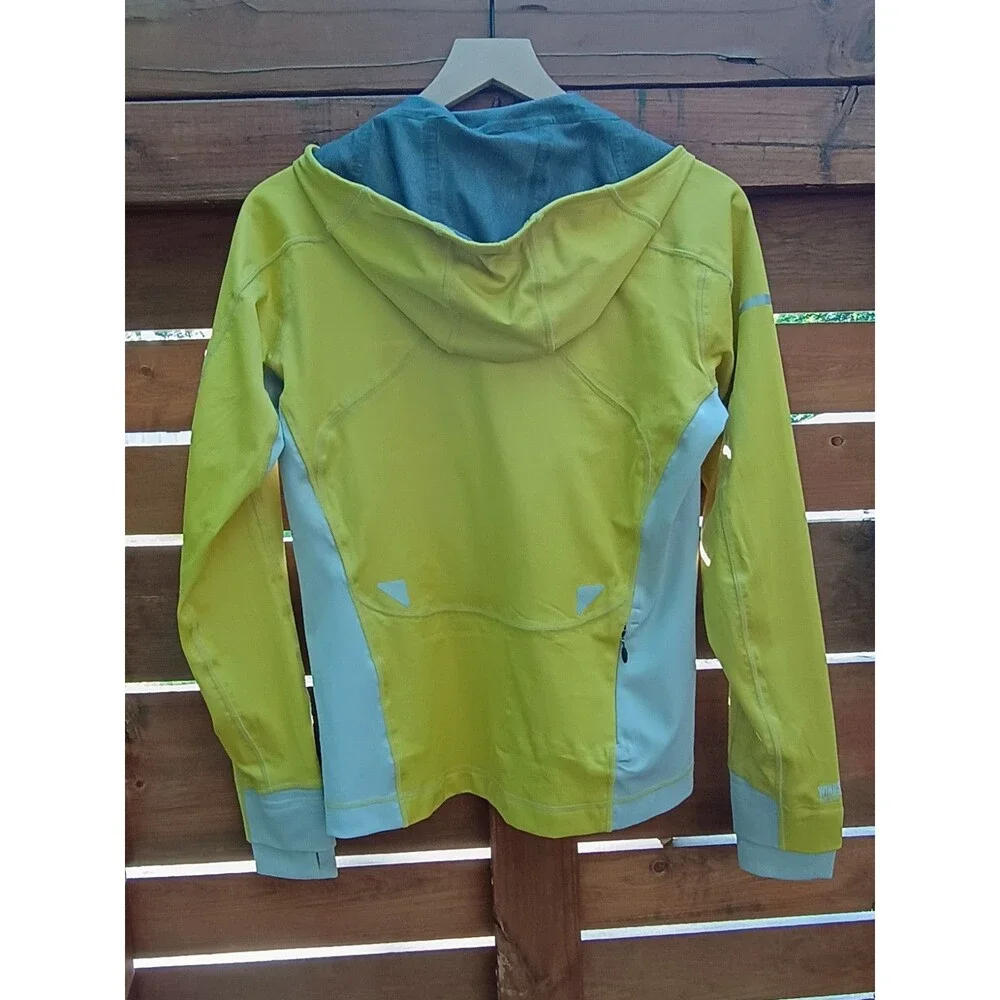 Mountain Hardware Women's Celery Green Wind Stopper Jacket Sz Medium Thumbholes